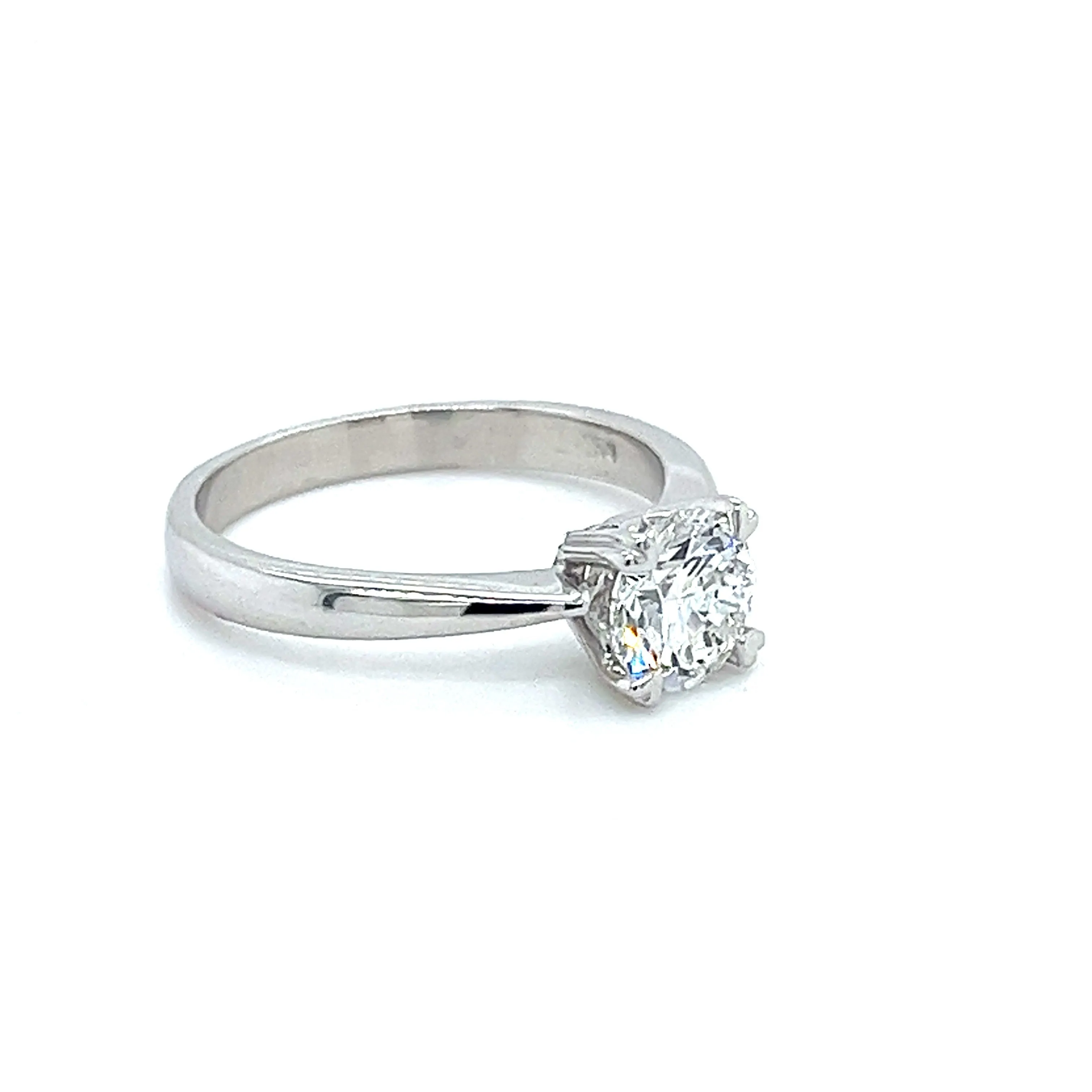 1.02 Carat E/VS1 Lab Grown Diamond With Solitaire Engagement Ring