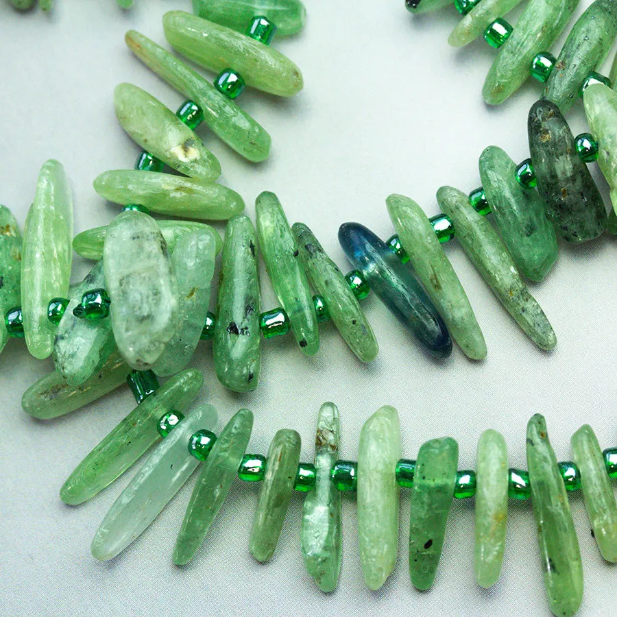 Green Kyanite 5x10-20mm Top Drill Teeth - 15-16 Inch