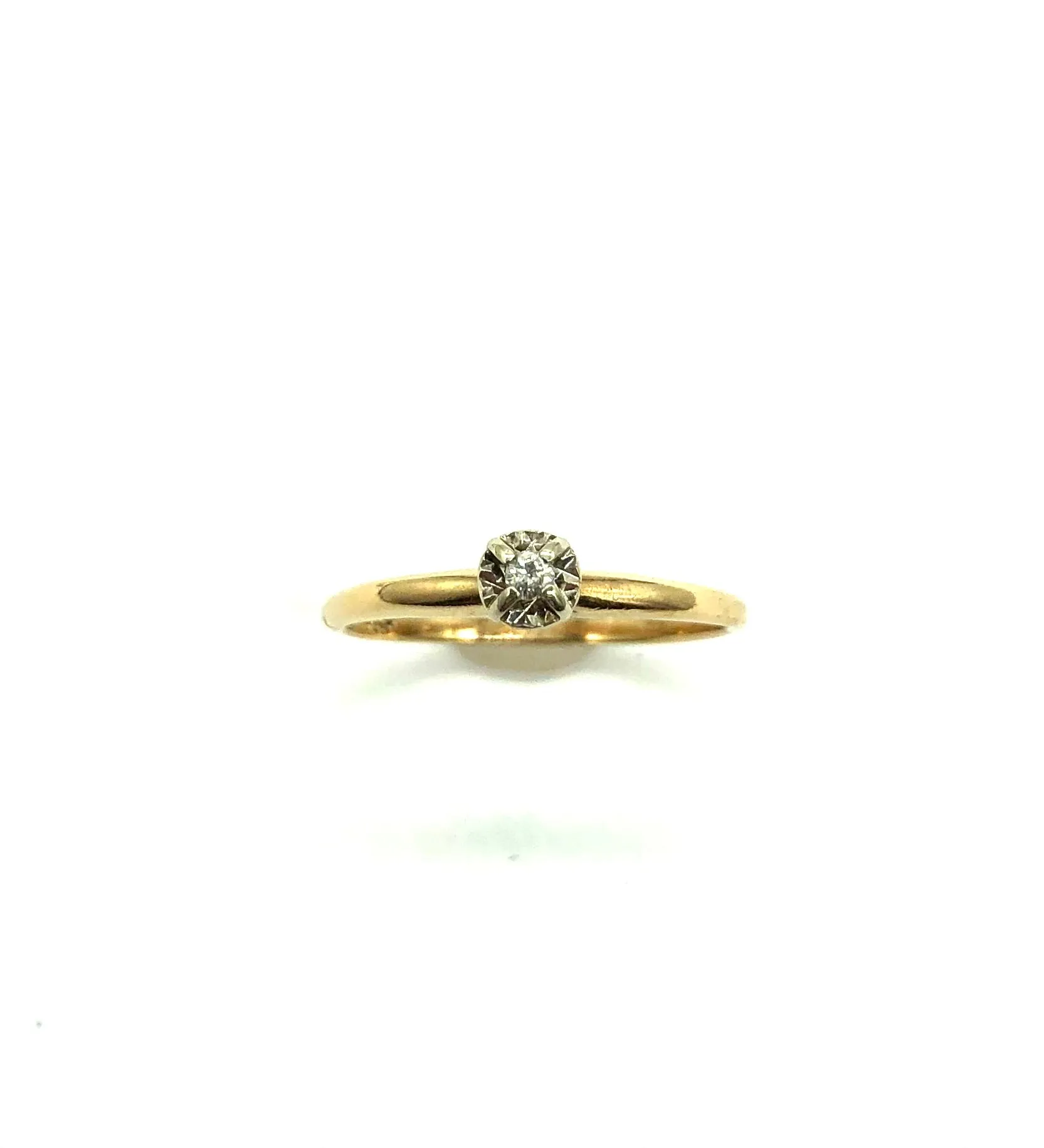 Illusion Set Diamond Accent Engagement