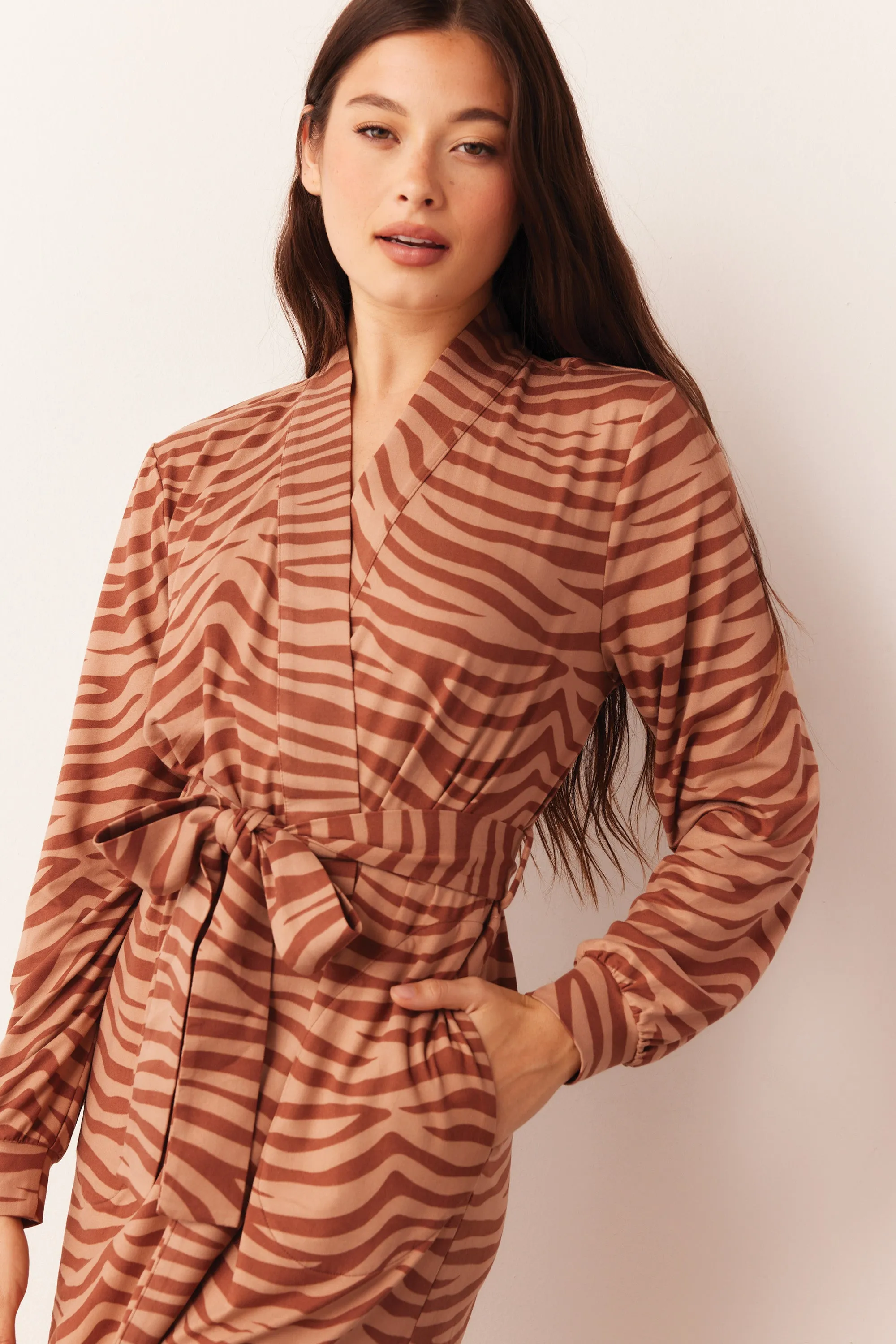 Quinn Banded Short Robe | Bengal